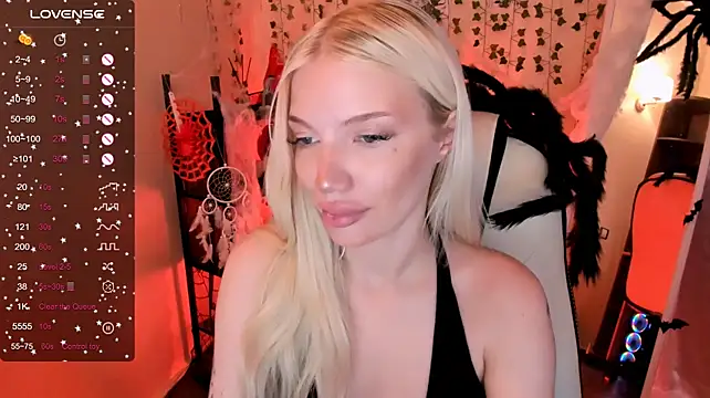 AnyaTaylor_