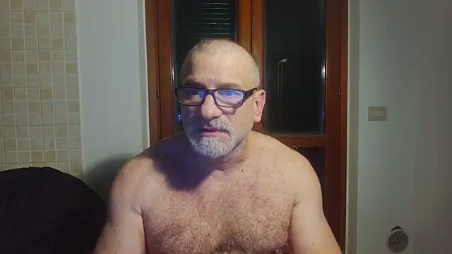 Mauro7788 live sex cam