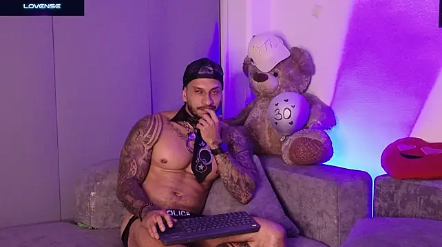 Seth_Vegaa live cam on StripChat