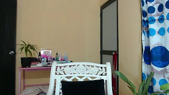Modèle: jennifer_ts