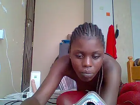 hippy_mell live cam on StripChat
