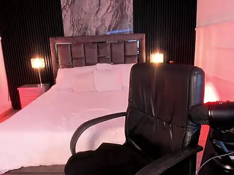 Sweetyandre live cam on StripChat