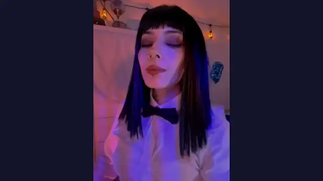 LiliJones_