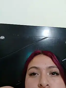 bunny_77 live cam on StripChat