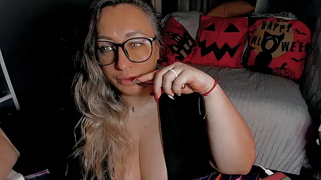 CumOnMy_Tits