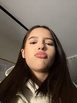 sofia18_pinkk (F teen) - SHOW OIL IN ASS 🍑💦