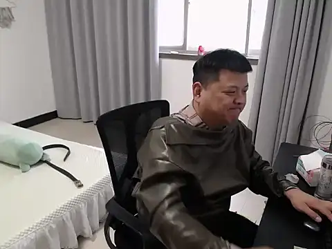 zhang1118 (Ask my age) - 任务完成结束