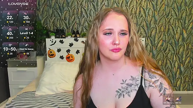 AfinaBrandt live cam on StripChat