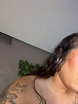 Isa__Blanc live cam