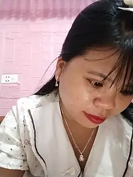 Xuka_lyss live cam on StripChat
