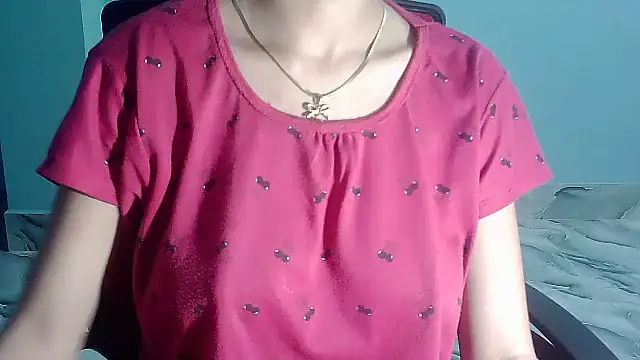 Hot-__100 live cam on StripChat