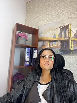 Nox_Vixen live cam on StripChat