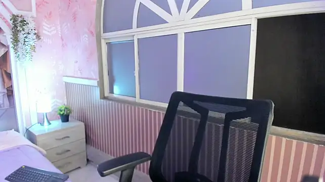 eve_queen_