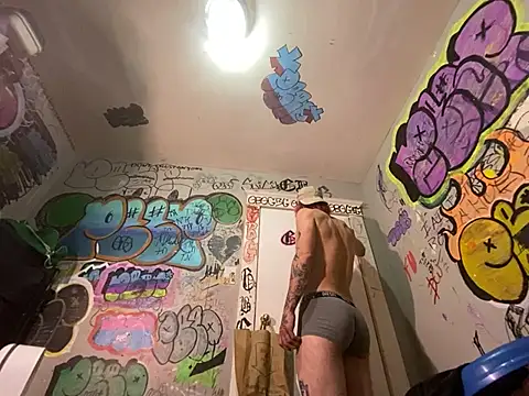 gothboiplzty live cam preview