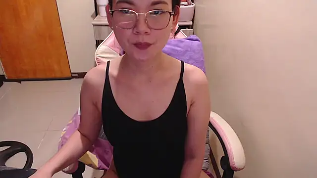 Sweety_Aria live cam on StripChat