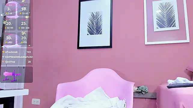 lolla69_ live cam on StripChat