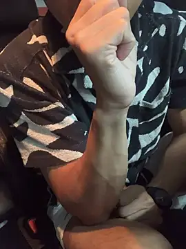 NaryBlue live cam