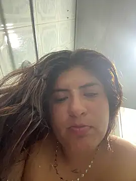 kylievoosx live cam on StripChat