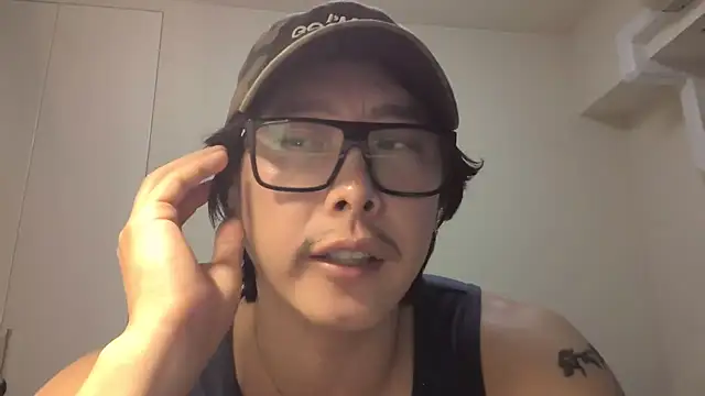 jin-sakura live cam on StripChat