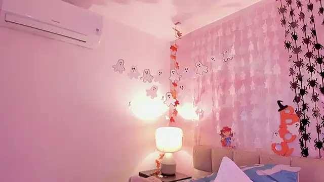 IsabelaStefano live cam on StripChat