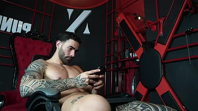 Austin_bolt