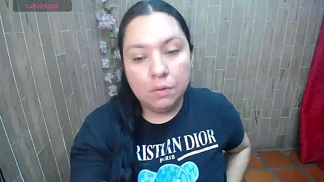 solyeria live cam on StripChat