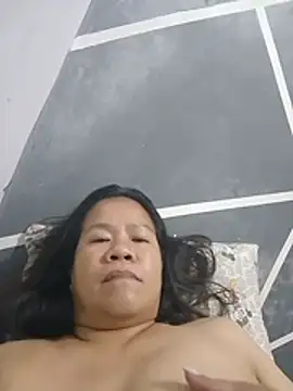 AsianbouncieGIRL live cam on StripChat