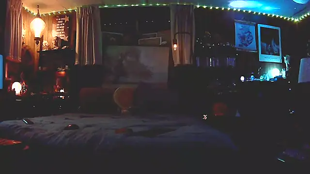 Makowboy live cam preview