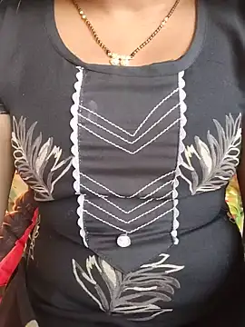 Swapna_kannada live cam on StripChat