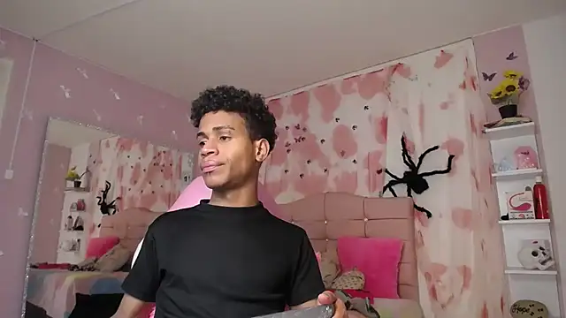 Santy_bigcock_01