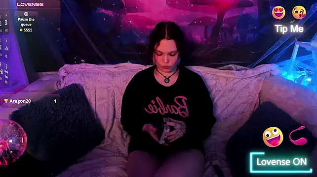Lincy_Parker webcam