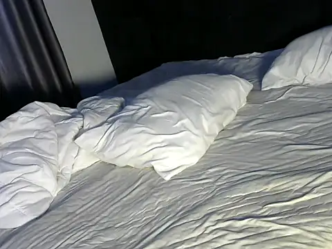 Thesweat live sex cam