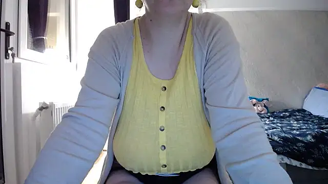 Mary_x live cam on StripChat