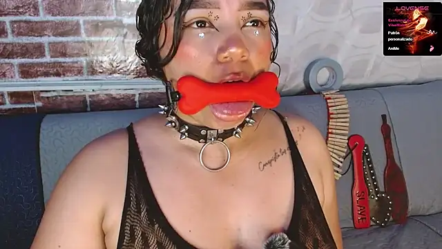emma_bdsm_