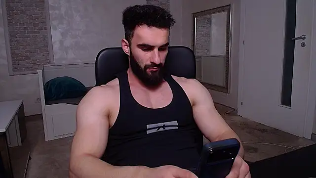 micahlane (M young) - support me to compete , I m a bodybuilde