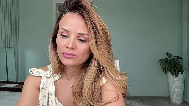 SayraPie live sex cam