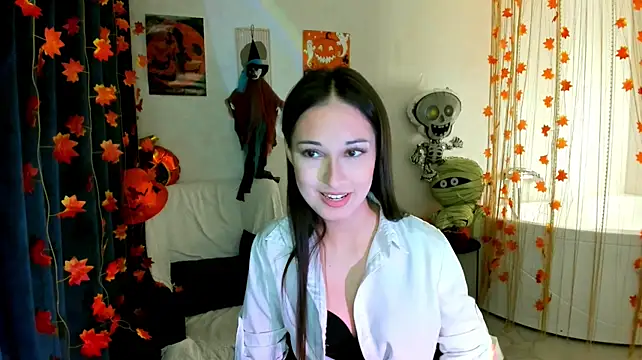 ElviraWesdety live cam on StripChat