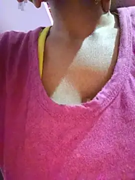 Sexy_Deepu live cam on StripChat