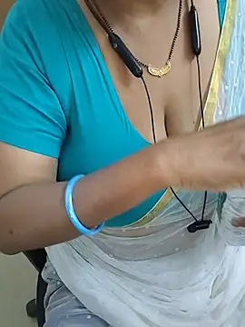 Tamil-ranjitha07 live cam on StripChat