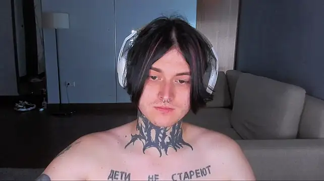 _torfin_ live cam on StripChat