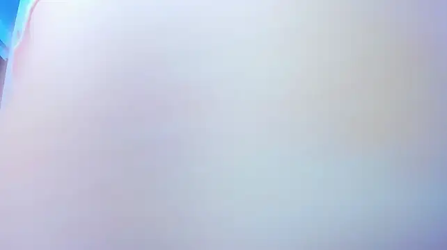 Ariana_f live cam on StripChat