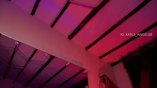 karly_angeel