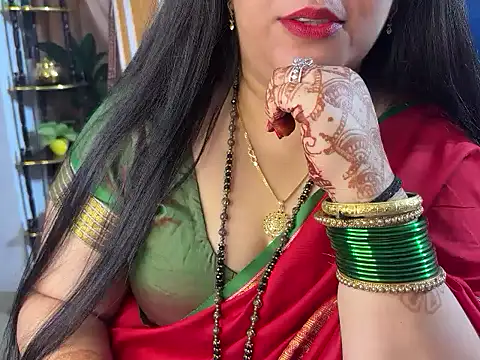 Curvy_Vincy4