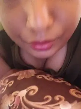 bhuvana_kannada webcam