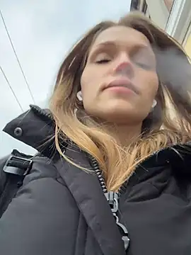 StreetSquirt, live now