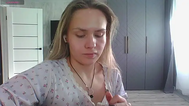 Annie_Cohn