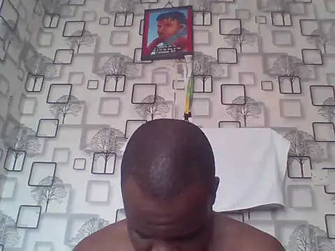 Chumba_001 live cam on StripChat