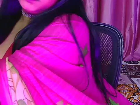 hi_ruhi live cam on StripChat