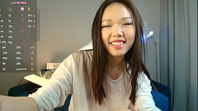 Petitekaya live sex cam