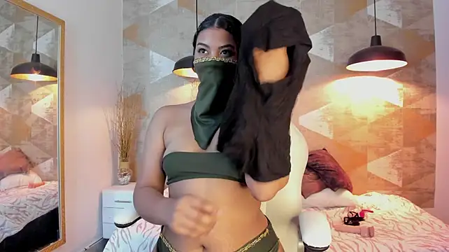 LalilaBrunettee